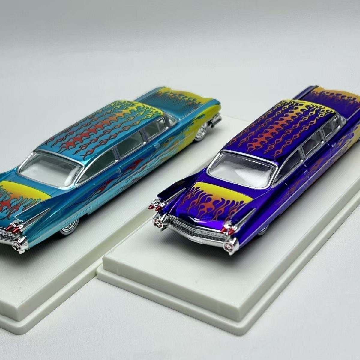1/64 Mechanic 1959 Cadillac Series 62 limousine Flame Diecast Model