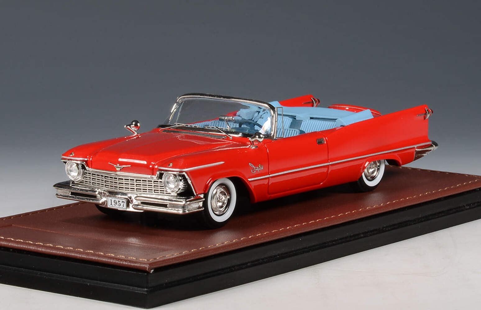 1957 Imperial Crown Convertible 1:43 GLM GLM 132205-R2