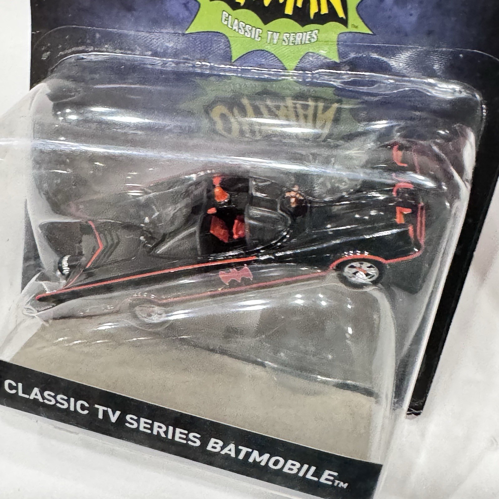 2011 Hot Wheels 1/43 Batman the Dark Knight Tumbler Plus Classic 1966 Batmobile