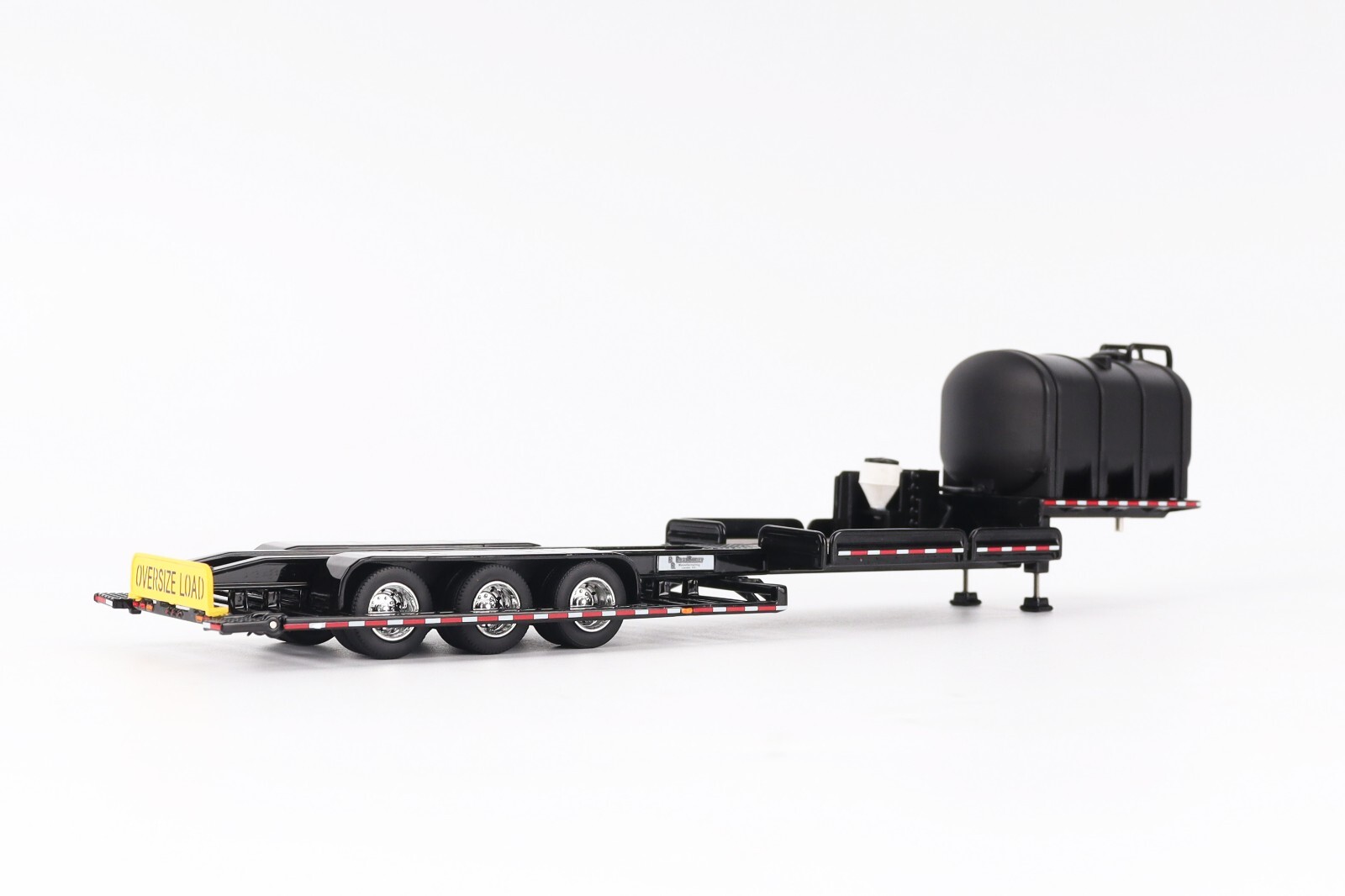 NEW Diecast Masters 1:64 *ROADRUNNER* Model 4000 Sprayer Transport Trailer NIB!