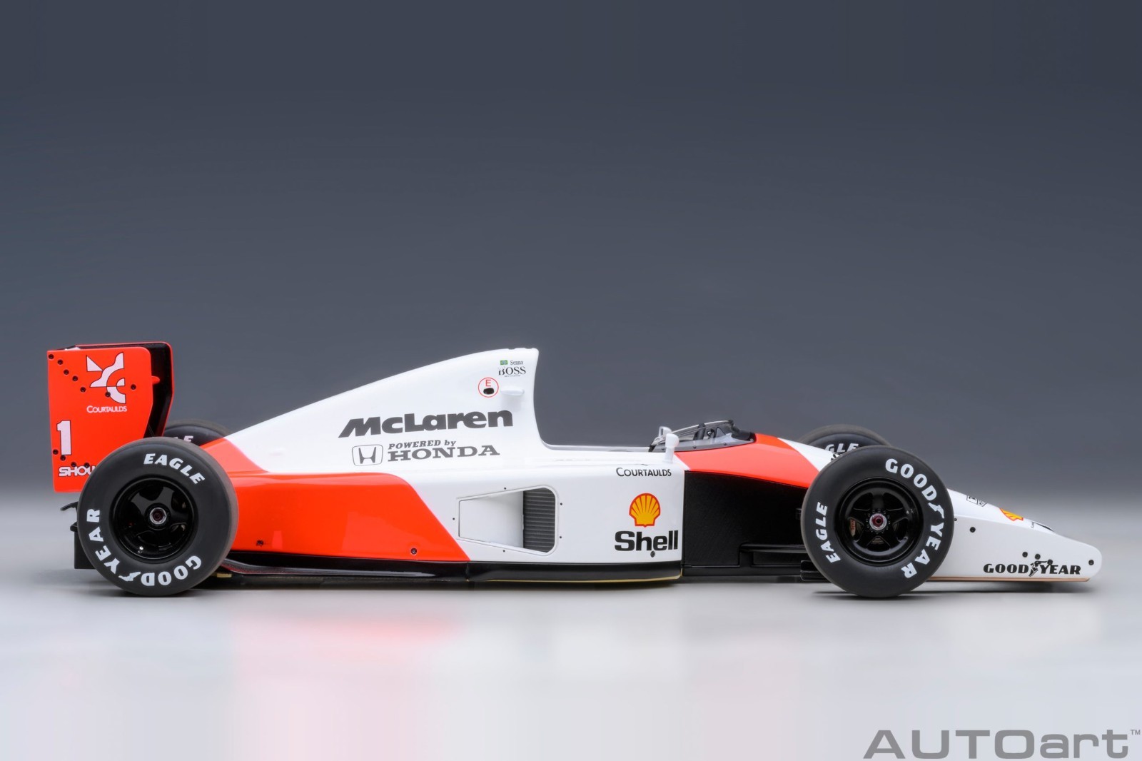 Autoart McLaren Honda MP4/6 1991 #1 (with McLaren logo) 1/18 Scale New Release!