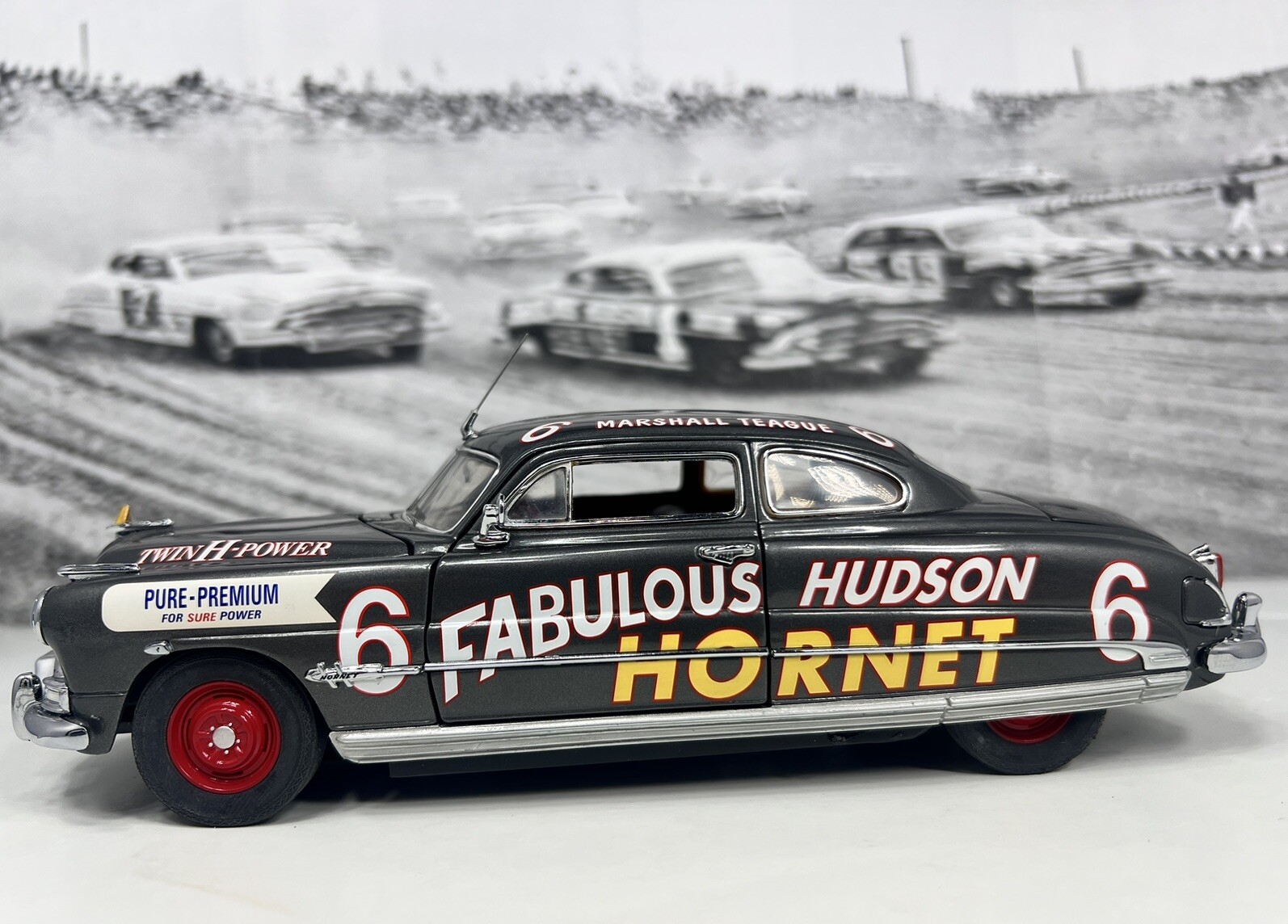 Franklin Mint 1951 Hudson Hornet Coupe #6 Stock Car Gray 1:24 – RARE Papers