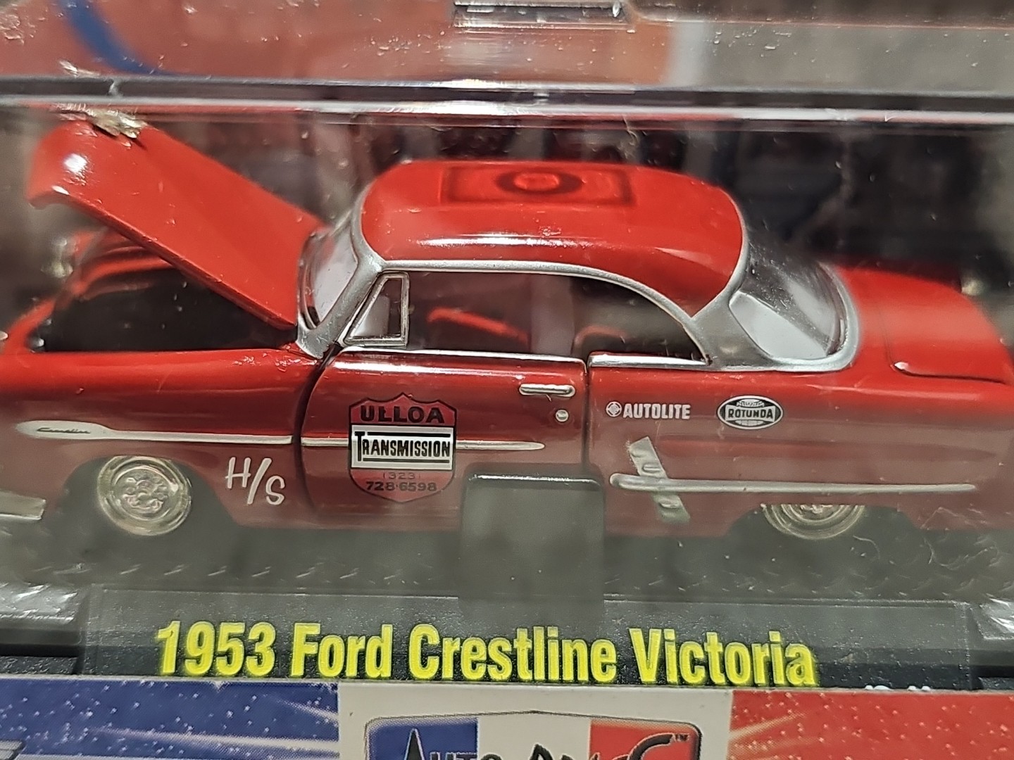 M2 Machines Auto-Drags 1953 Ford Crestline Victoria 1:64 Scale Diecast Car