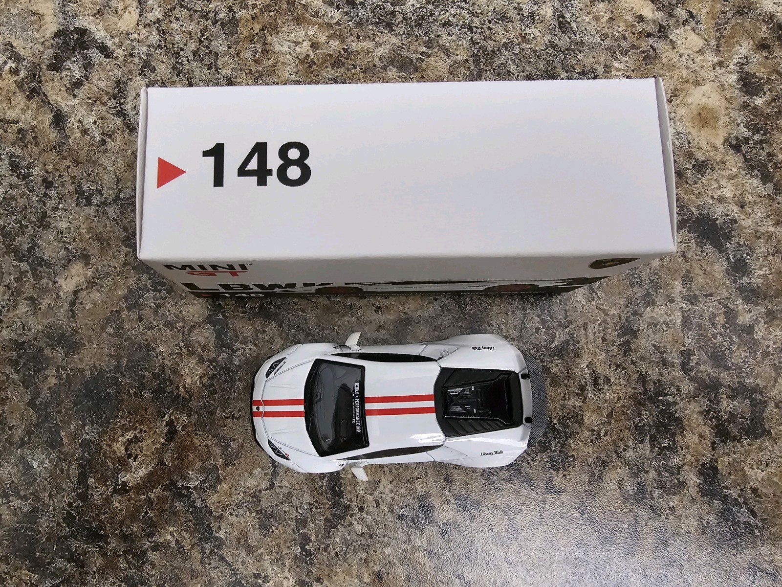 MINI GT LAMBORGHINI HURACAN WHITE LBWK 148 USA EXCLUSIVE MIJO