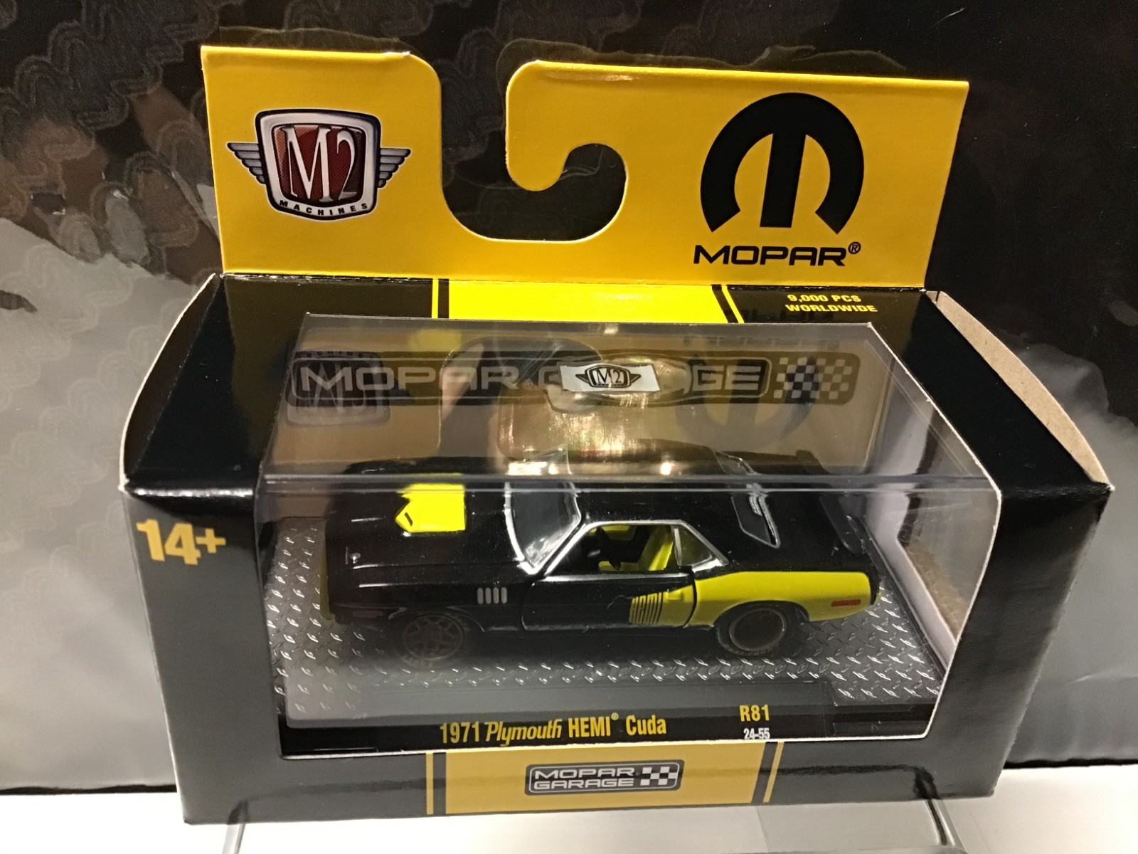 M2 1:64 1971 Plymouth Cuda “Mopar Garage” 1 of 9000 PCS. R81 24-55