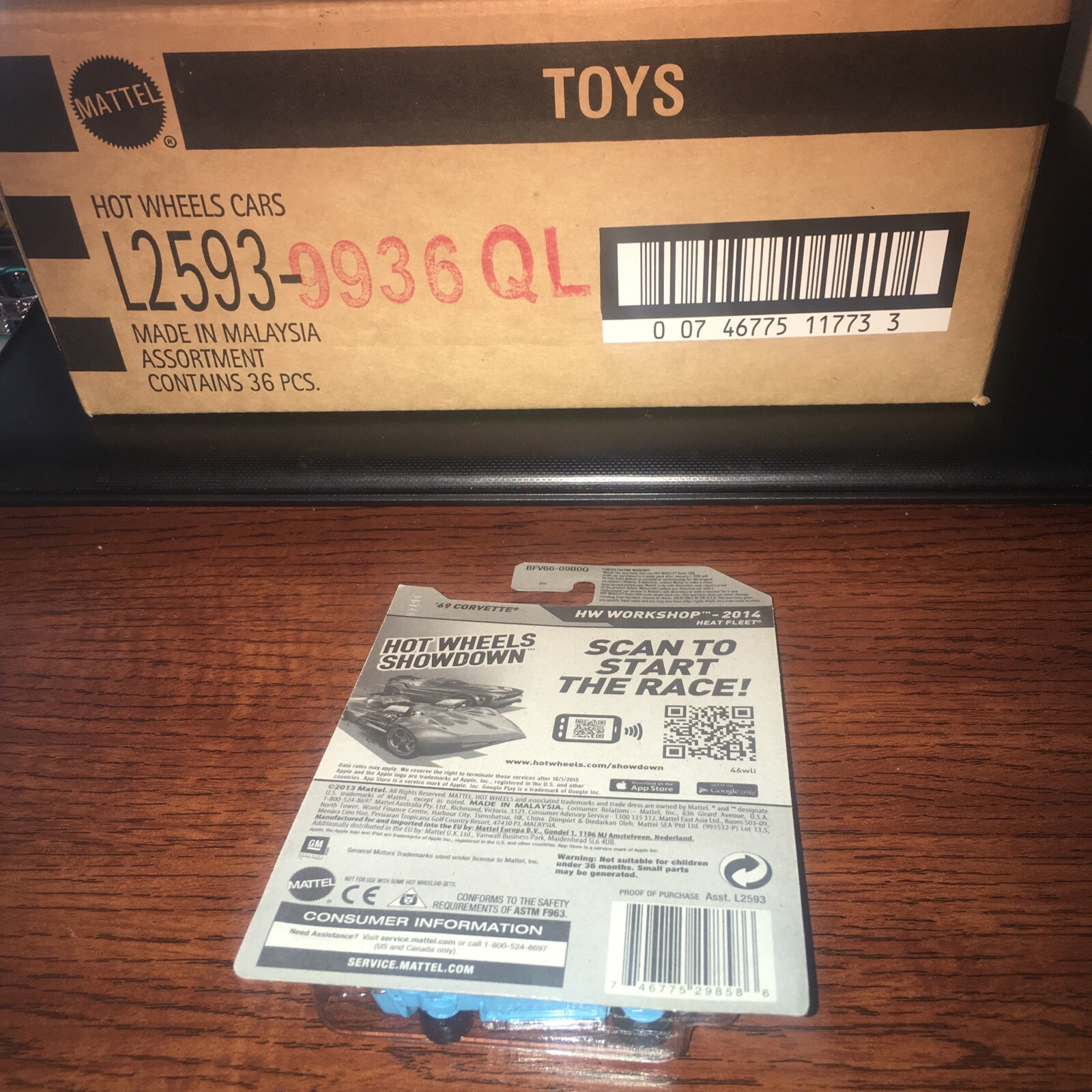 Hot Wheels 2014 Card Kmart KDay #214 69 CORVETTE Sky Blue Exclusive Color 1:64