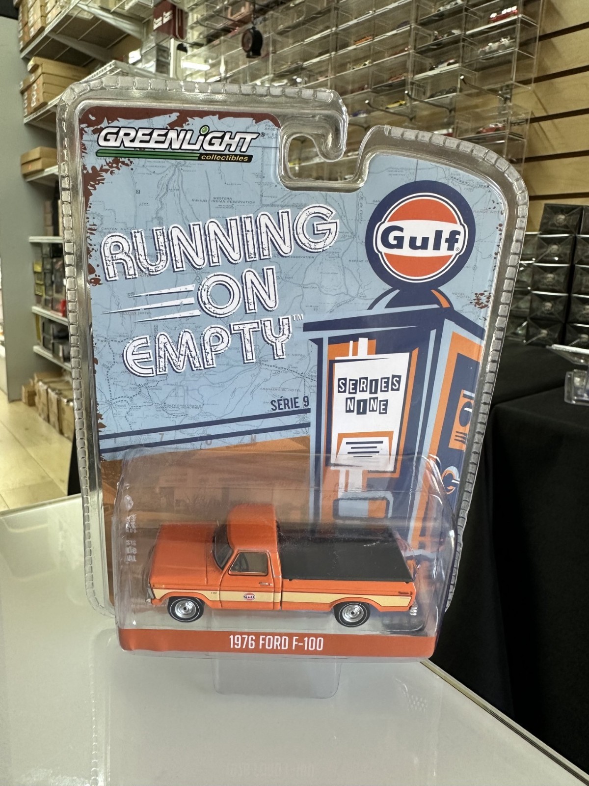 1976 FORD F-100 TRUCK GULF LIVERY RUNNING ON EMPTY 1/64 DIECAST BY GREENLIGHT