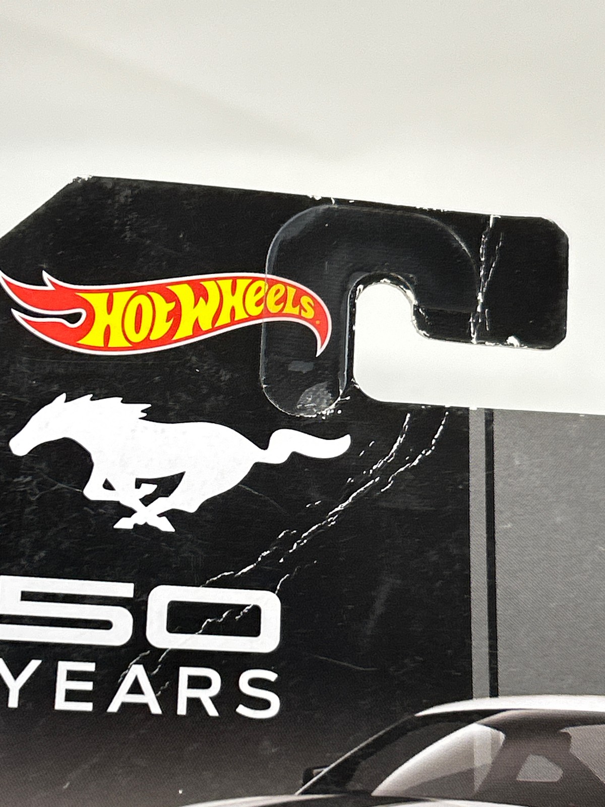 DieCast Hotwheels ’13 [Ford Mustang], Fifty Years 8/8 [White]