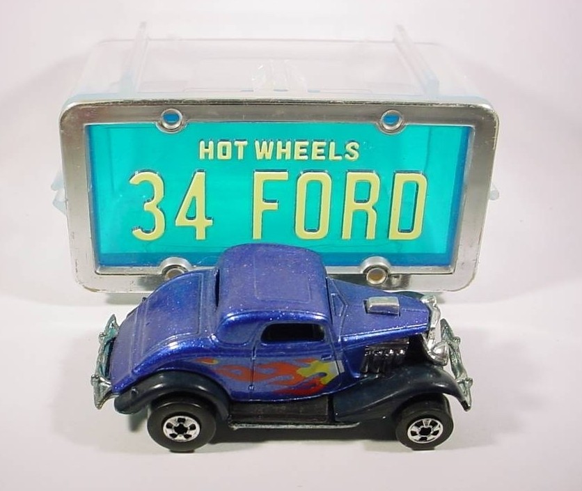 Hot Wheels Park ‘N Plates Blue 3 Window 34 Ford w/ Cube Loose