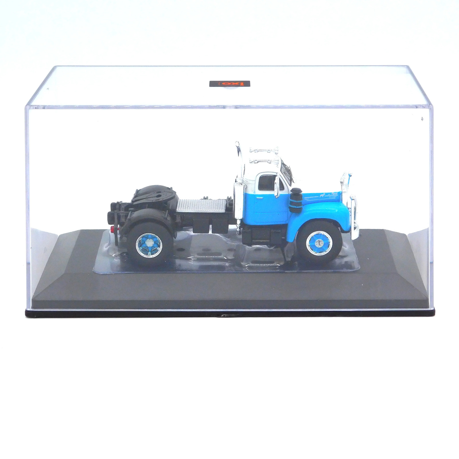 IXO Models 1953 Mack B 61 Blue and White 1:64 Diecast Semi Truck 1:64 Diecast