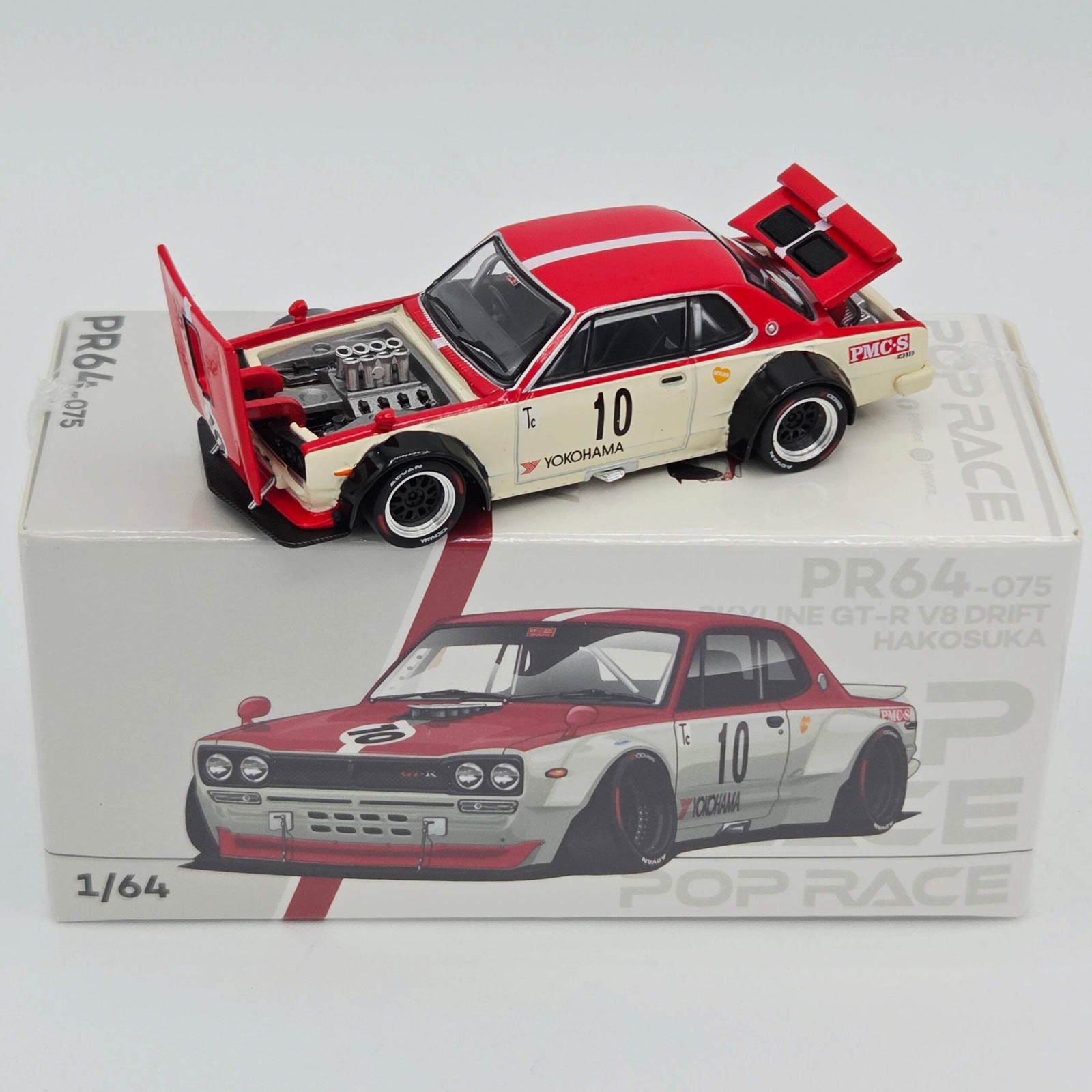 Pop Race Nissan Skyline GT-R V8 Drift Hakosuka – 1:64, Watanabe (2026)