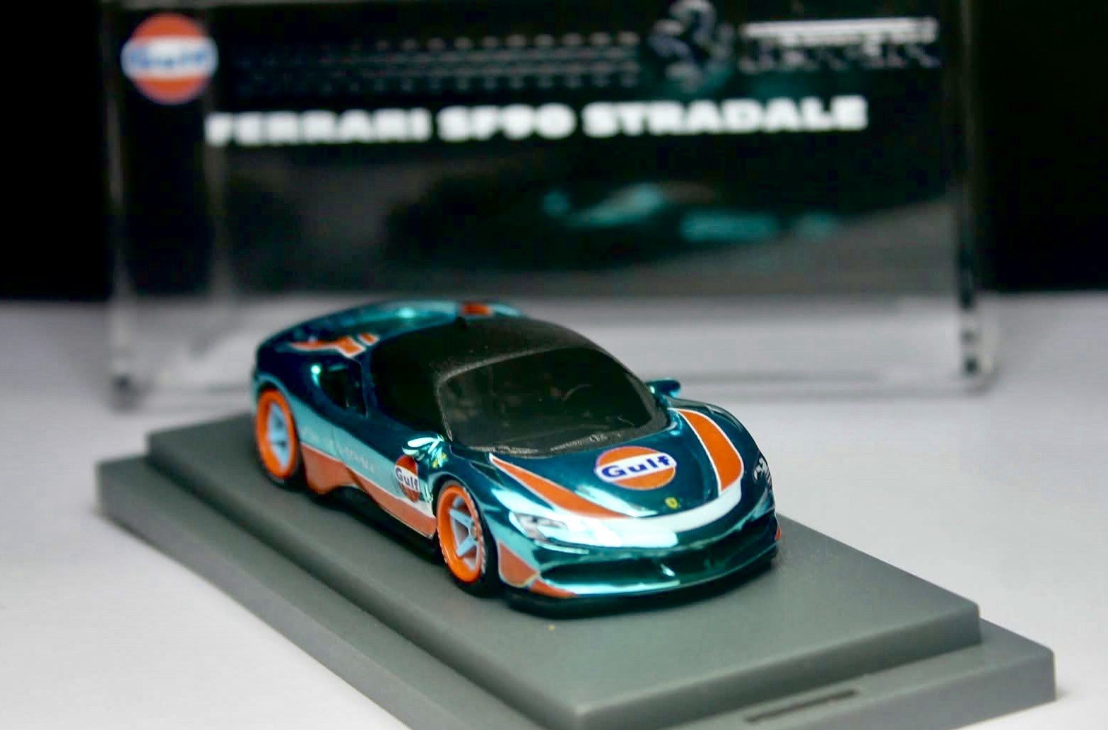 Hot Wheels Ferrari SF90 Stradale Blue Spectraflame Custom W/ display Case