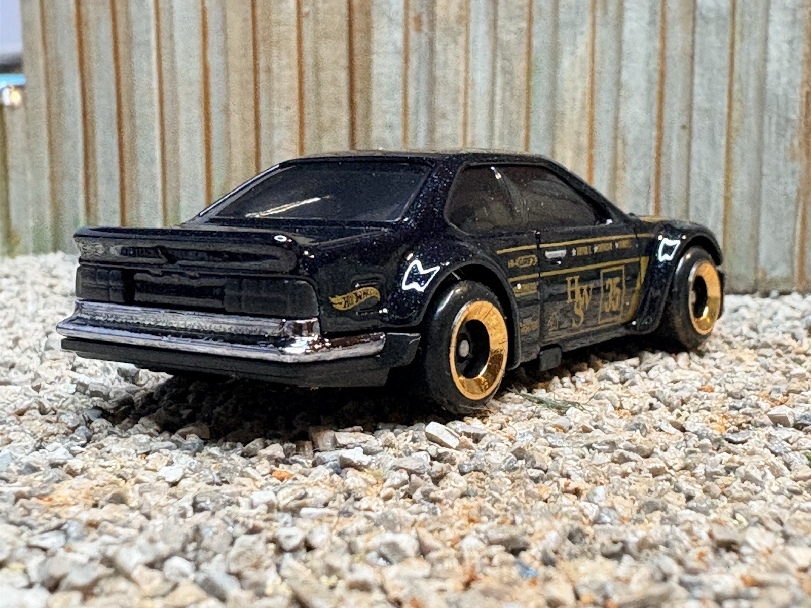 Loose Hot Wheels BMW 635 CSi Black #185 Mainline 2025 Case H New Widebody