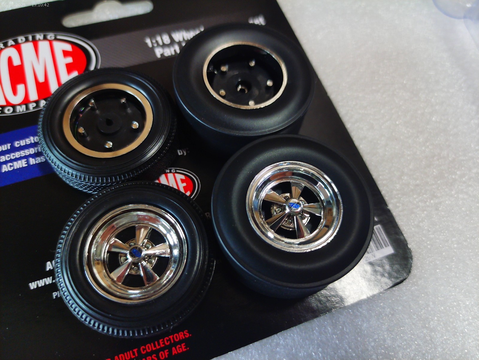 ACME VINTAGE CRAGAR WHEEL TIRE DRAG SET BLACK SIDE WALL 1:18 ACME GMP A1801229W
