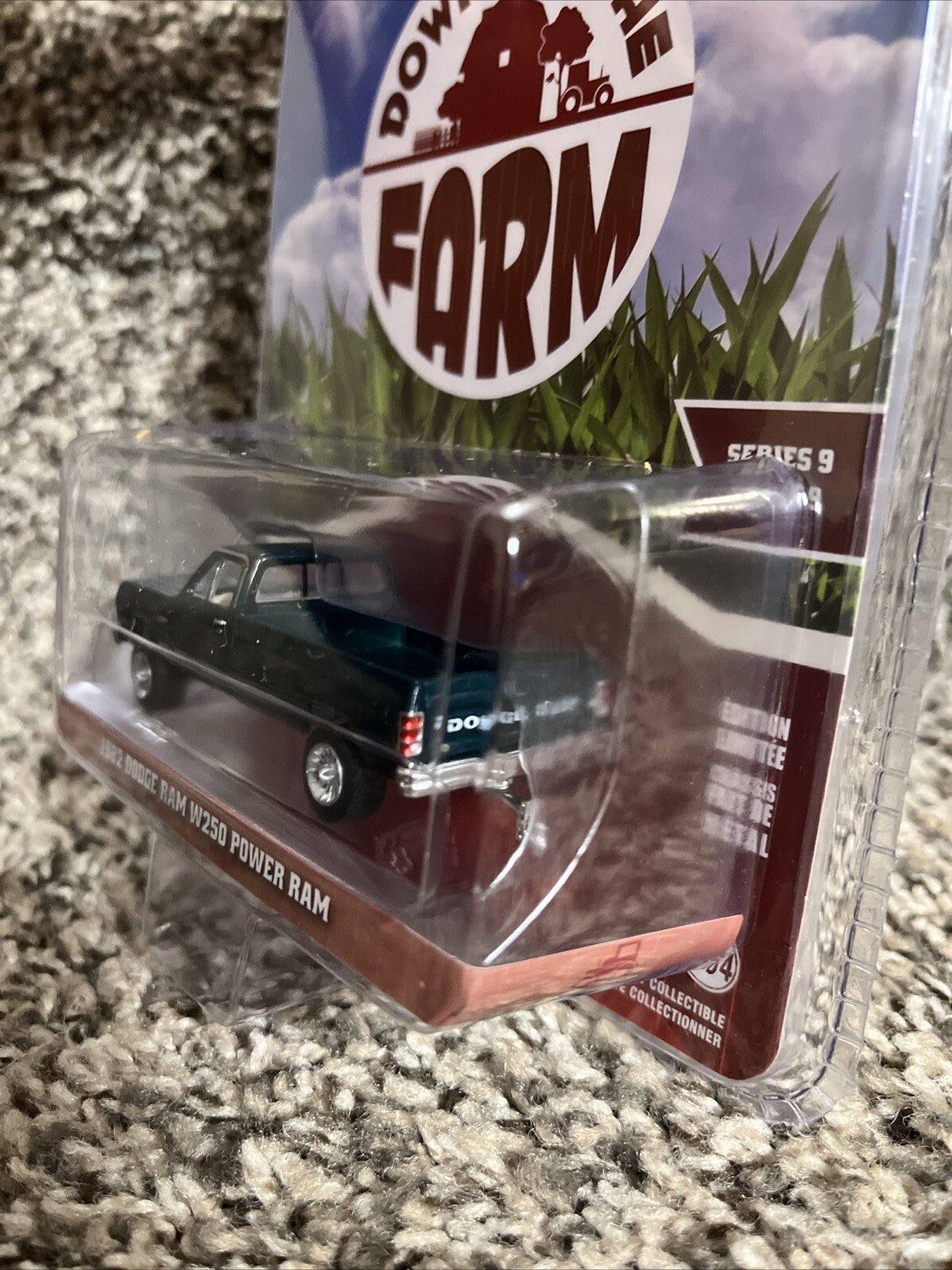 1:64 Greenlight 1982 Dodge Ram W250 Power Ram Diecast Down On The Farm NEW!!