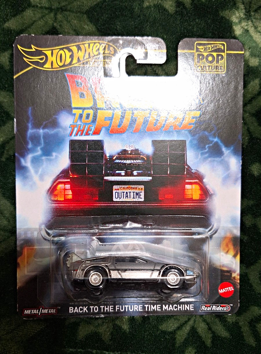 Hot Wheels Pop Culture Back to the Future Time Machine DeLorean 1:64 Silver