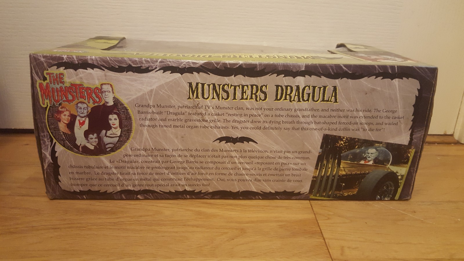 joyride munsters dragula 33266 1/18 diecast movie coffin dragster car boxed