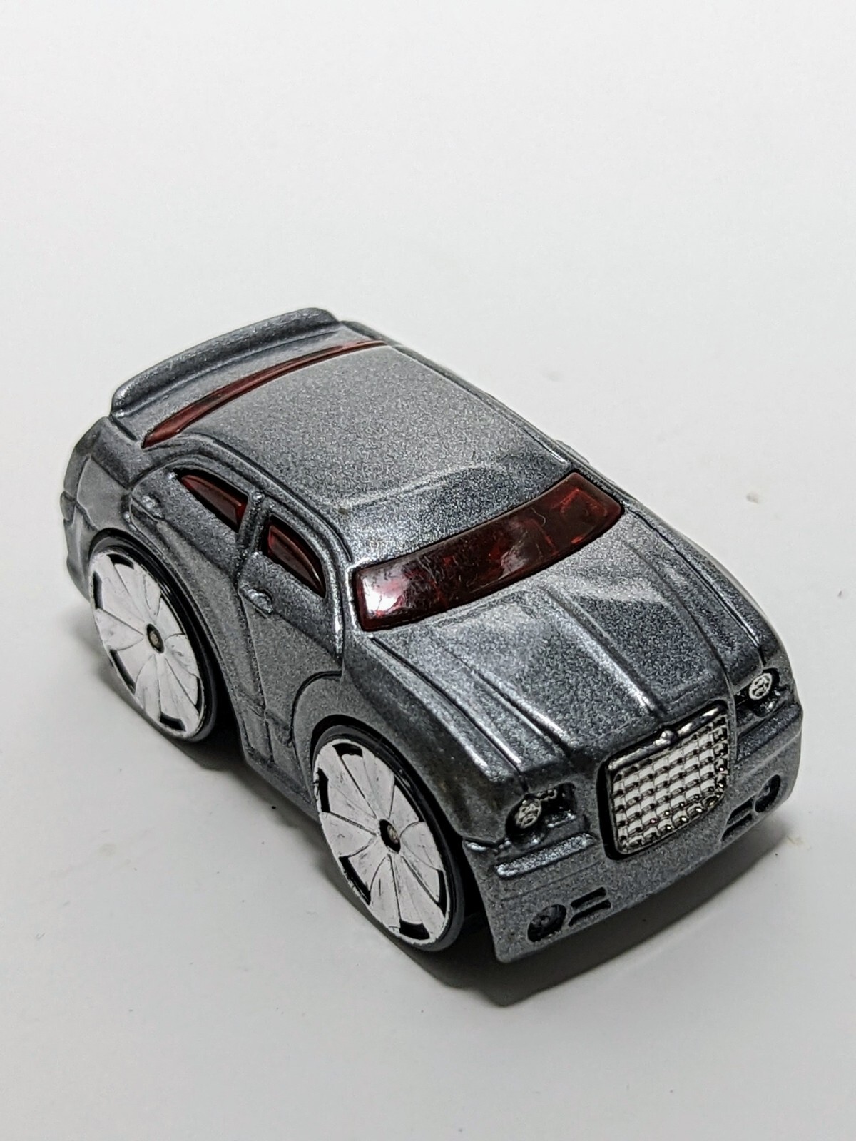 Hot Wheels Loose – Chrysler 300C Hemi – Bling Hubs – Silver – Malaysia | 641