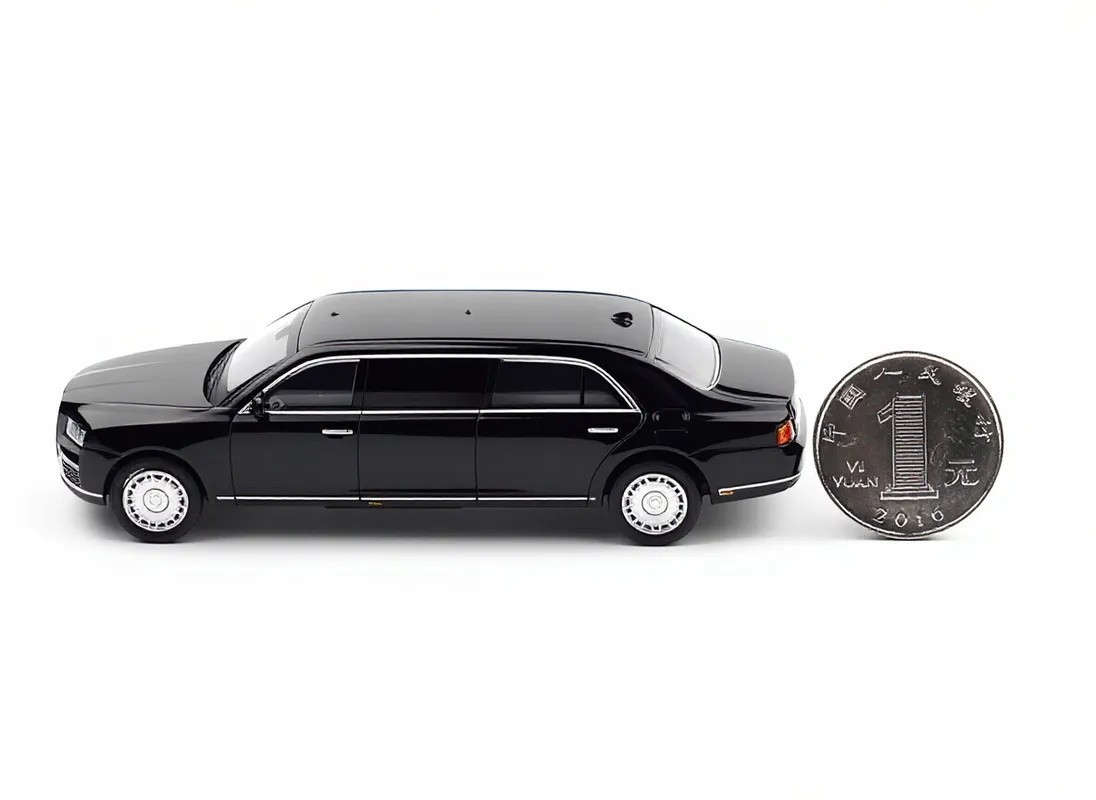 XCARTOYS 1:64 Aurus Senat Russian Presidential Model Diecast Metal Car