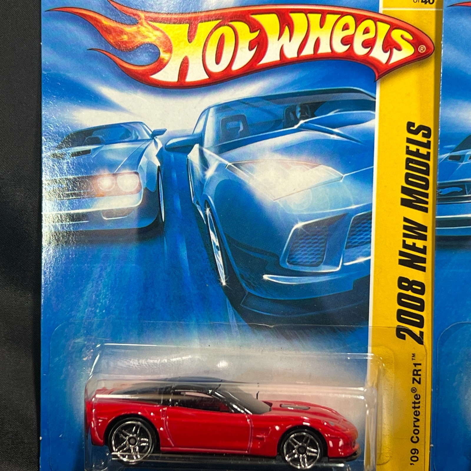 Hot Wheels 2008 New Models ’09 Corvette ZR1 Red & Yellow 1:64 Scale Diecast Cars