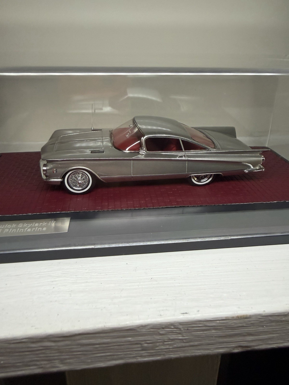 Matrix Scale Models 1:43 1959 Buick Skylark III XP-75 Pininfarina Concept Silver