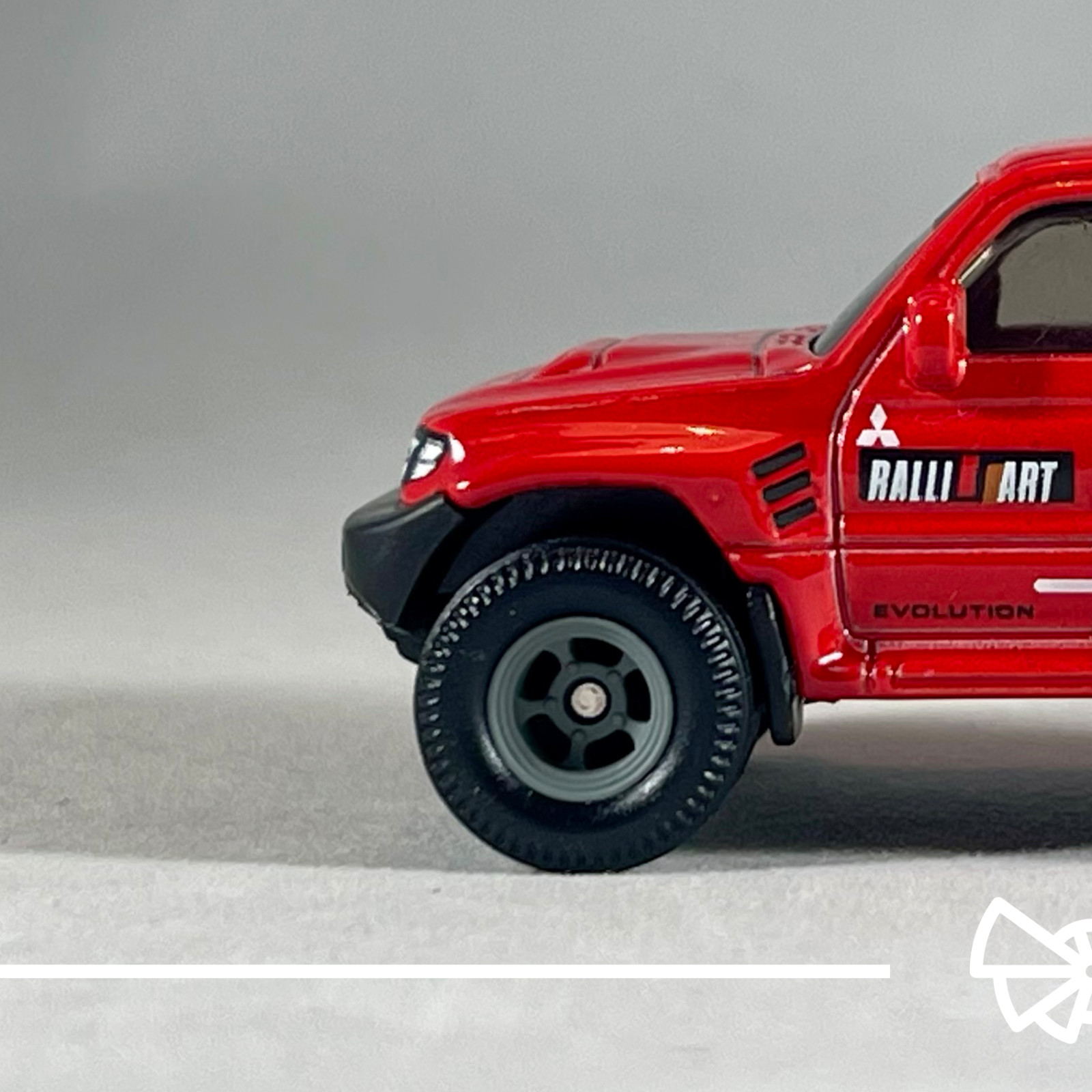 Hot Wheels MITSUBISHI PAJERO EVOLUTION Custom Wheel Swap – Real Riders