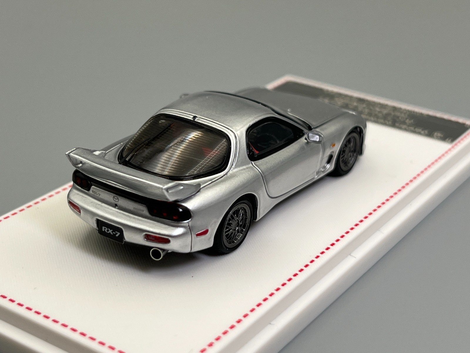 Mazda RX-7 FD3S A-Spec Mazdaspeed Silver Focal Horizon 1/64 scale with case