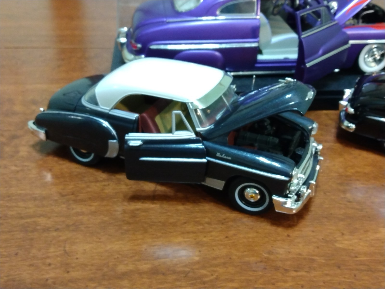 Ertl American Muscle 1949 Mercury Custom 1:18/Hot Rod 1:24 and Chevy Belair 1:24
