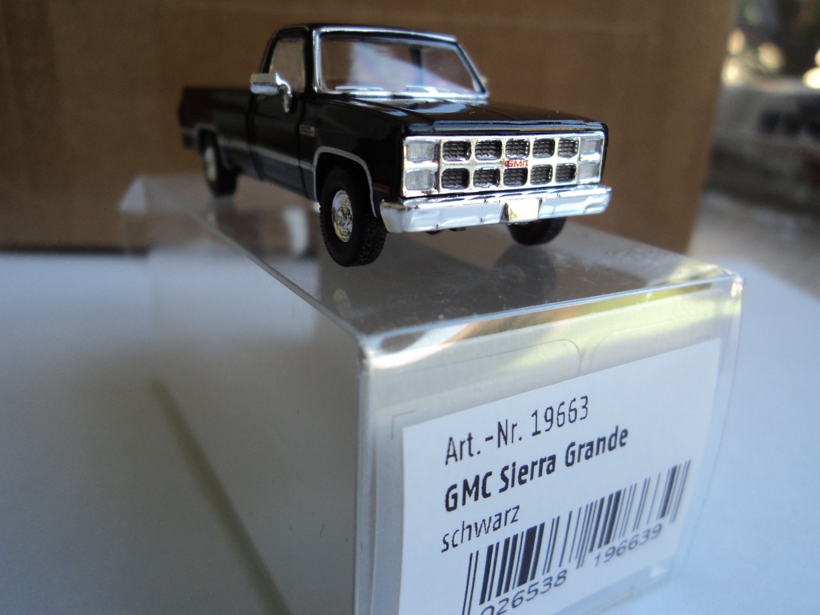 BREKINA 1981 GMC SIERRA GRANDE PICKUP TRUCK BLACK HO 1/87 PLASTIC
