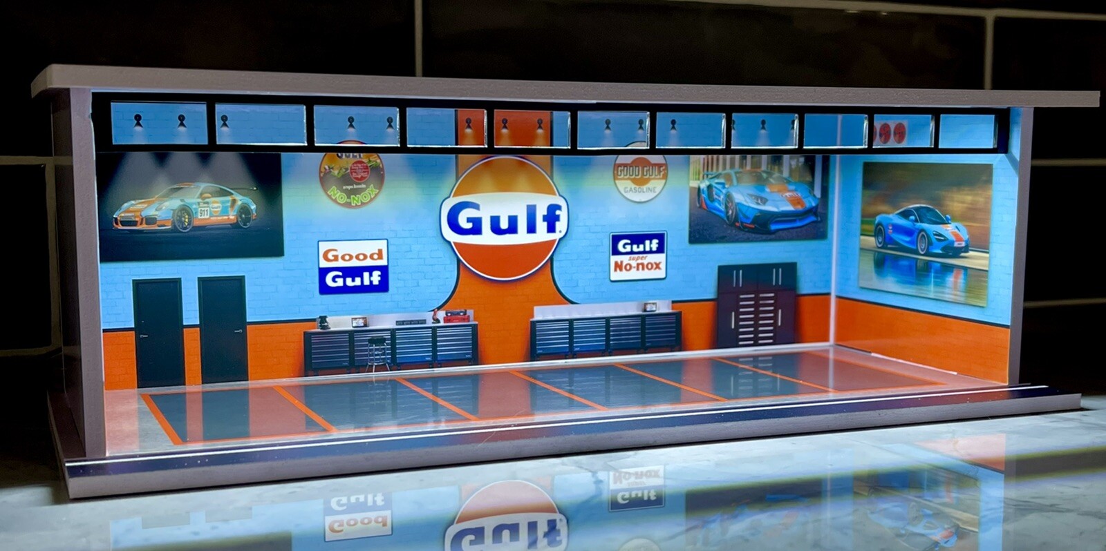 CUSTOM Gulf Interior Garage Theme 1/64 Scale Garage Diorama with LED Lighting!