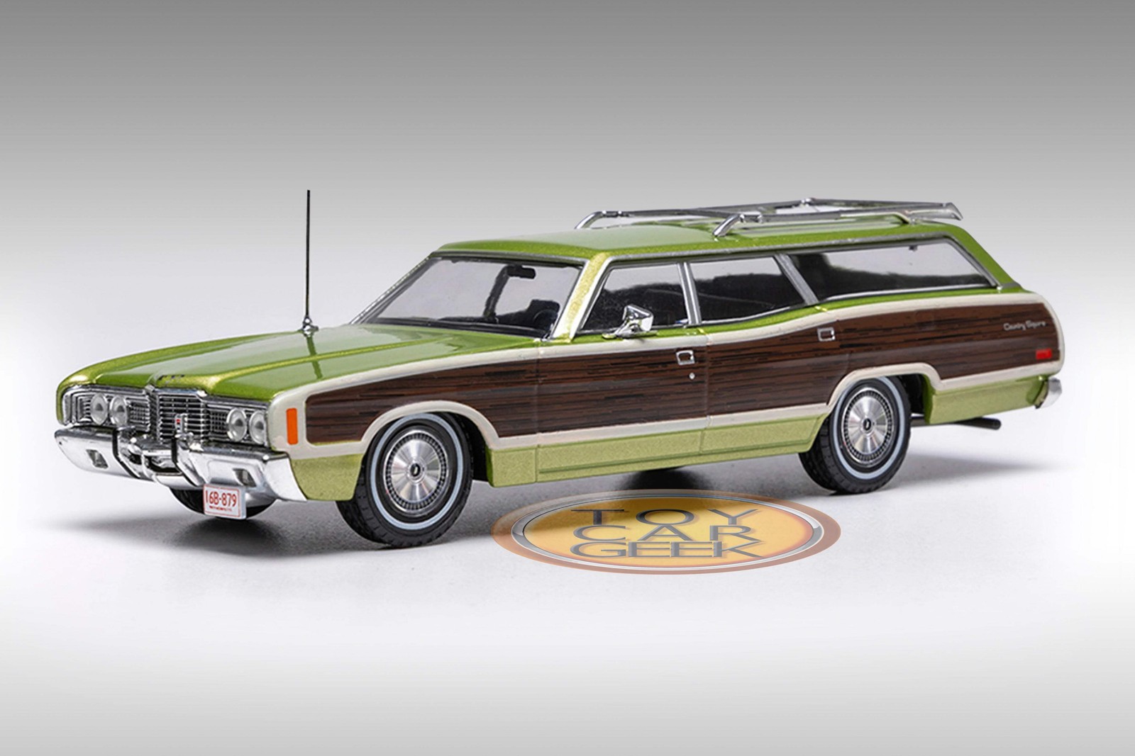 1972 Ford LTD Country Squire 1:43 IXO CLC 608