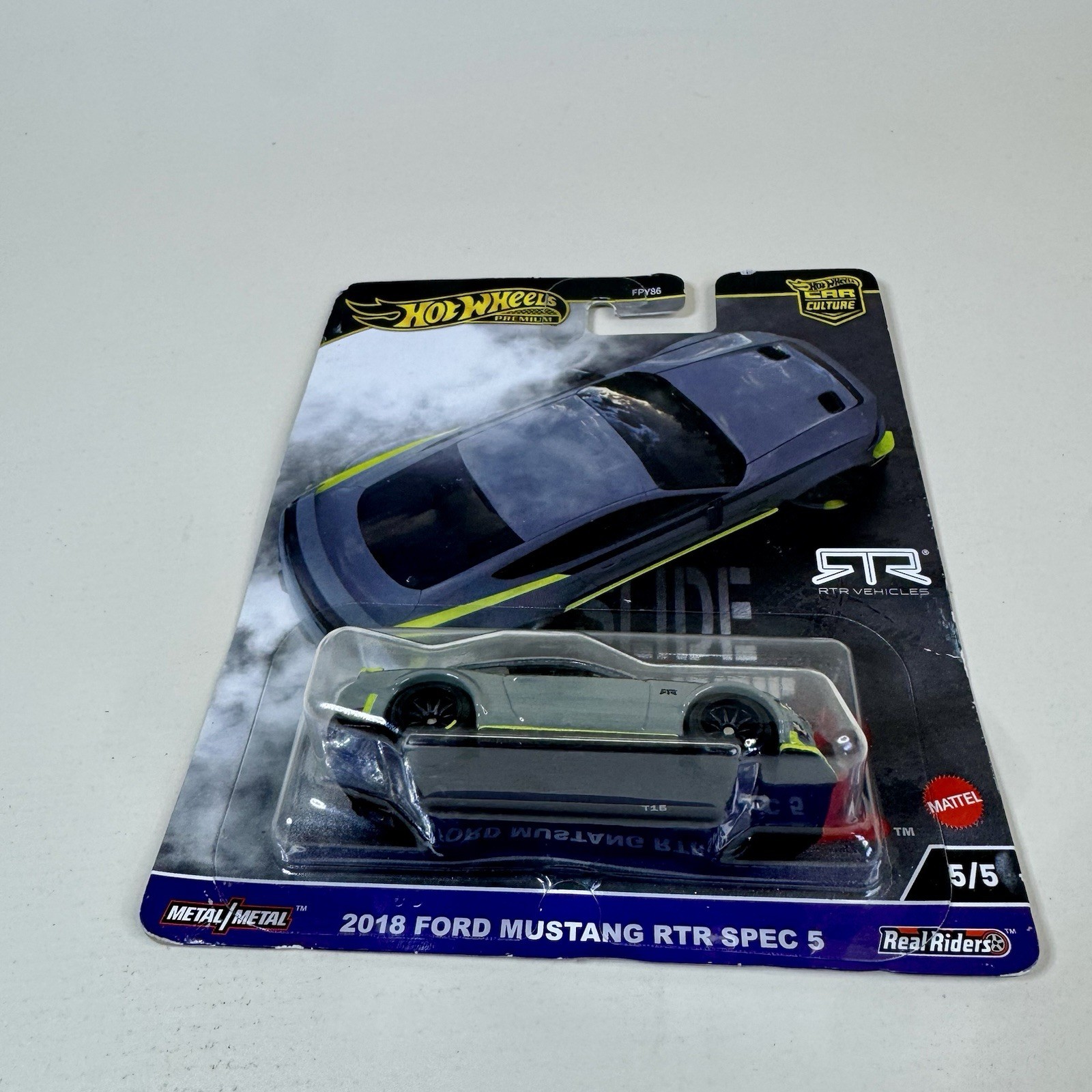 Hot Wheels Premium 2018 Ford Mustang RTR Spec 5 Slide Street 2 FPY86