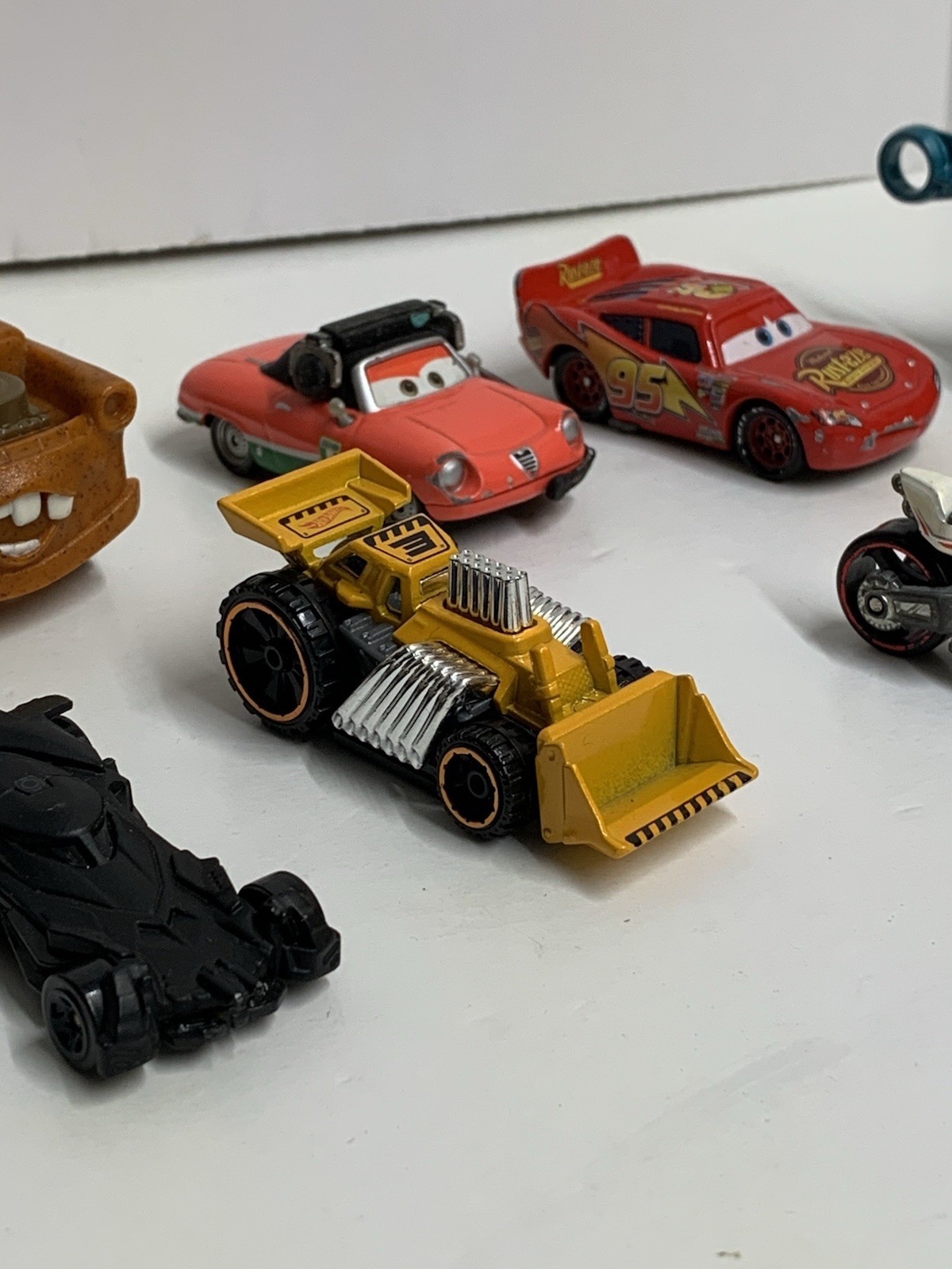 Lot Of 10 Toy Cars Die-cast And Plastic Hot wheels And Other Brands Preowned.