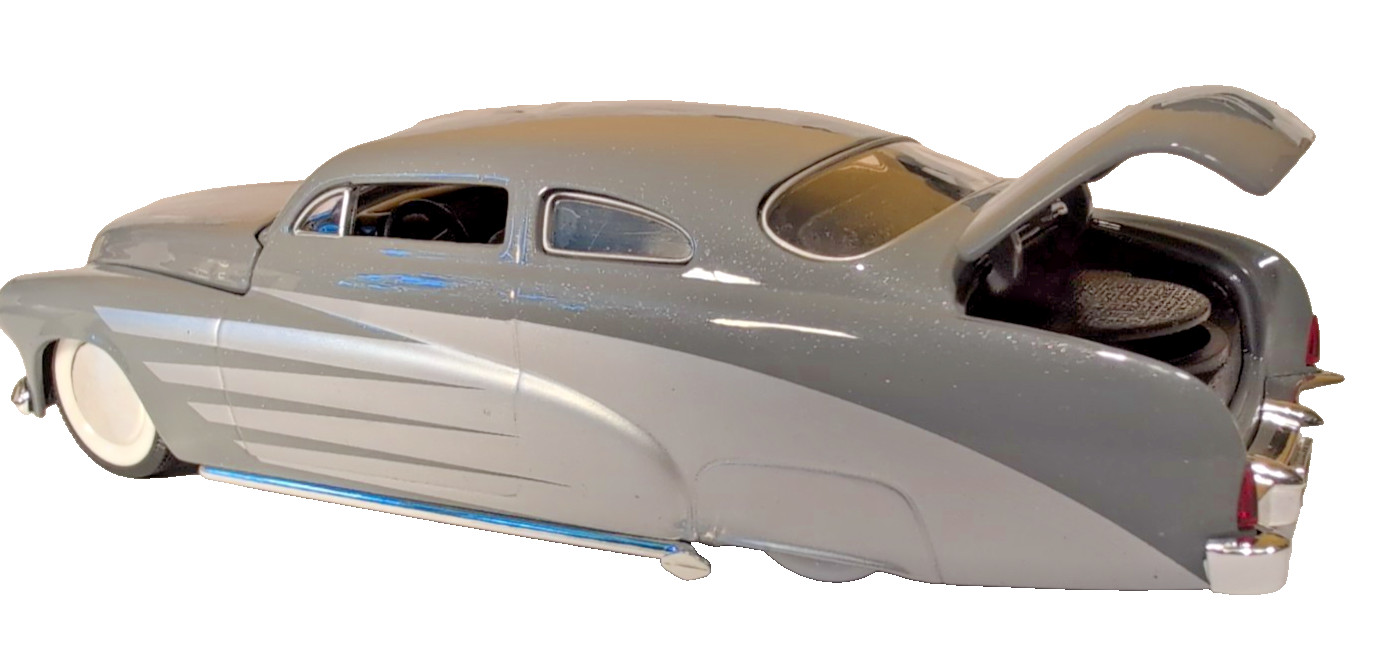 1949 Mercury Custom Street Rod Die Cast Metal Collector Bank w Key SpecCast