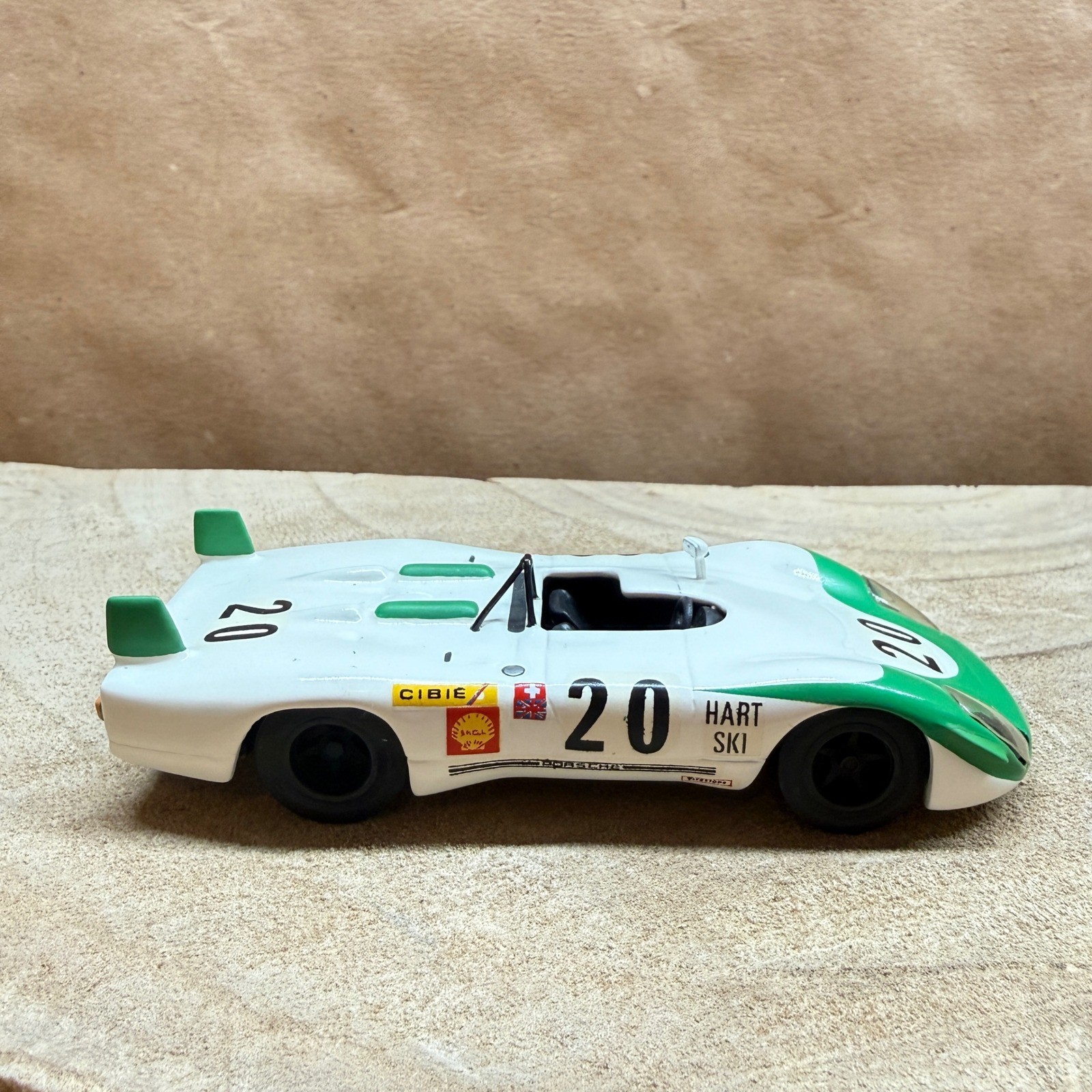 Mini Racing Porsche 907 908 White Metal 1:43 Scale Model Car #20 Hart Ski Livery