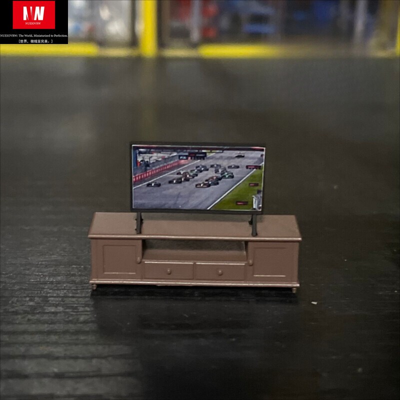 Diorama 1/64 Garage TV Cabinet Model Repair Workshop Scene Accessories Props