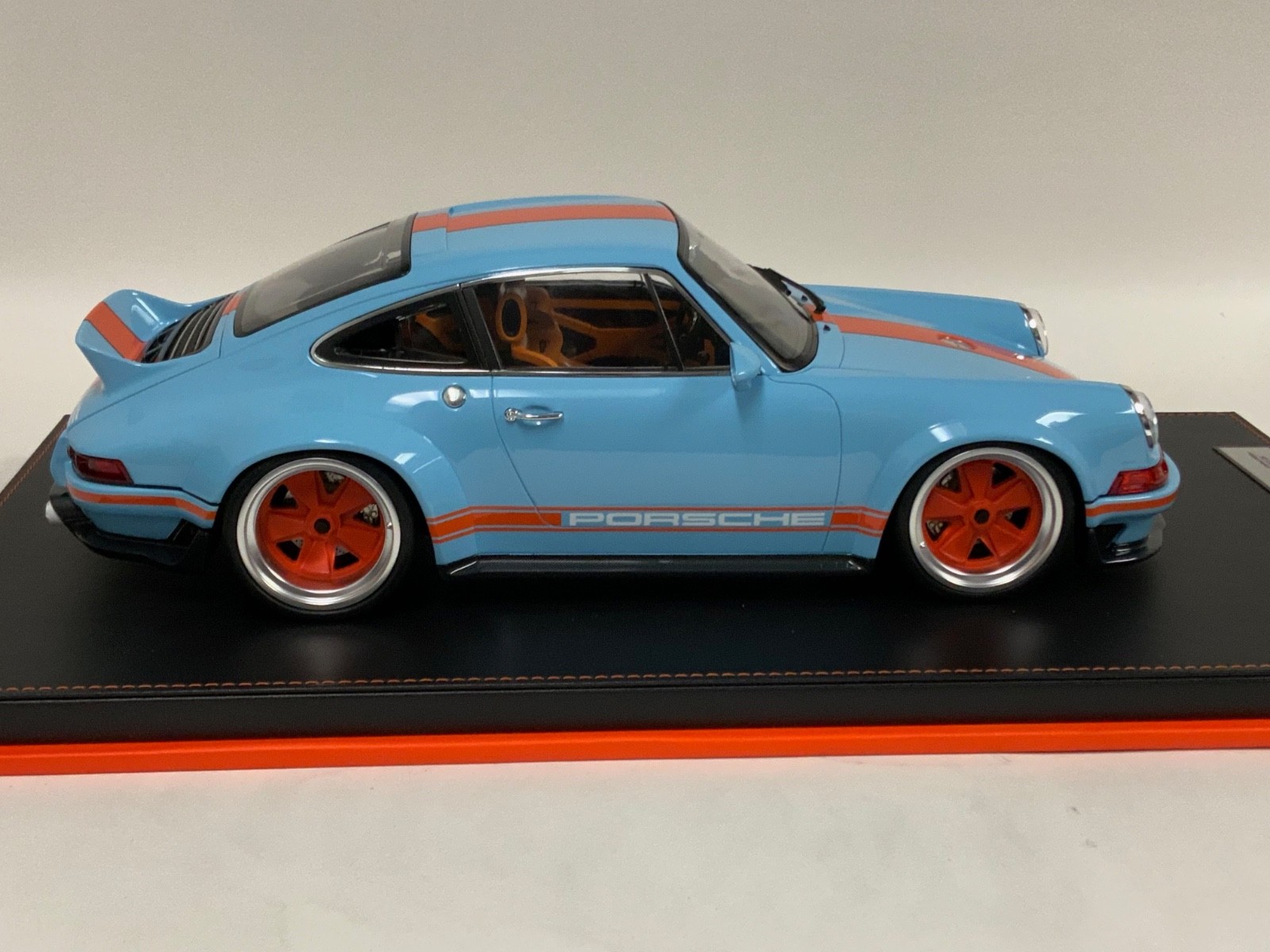 1/12 scale IVY model of the Porsche 911 Singer DLS in Gulf Blue Leather 25 pcs