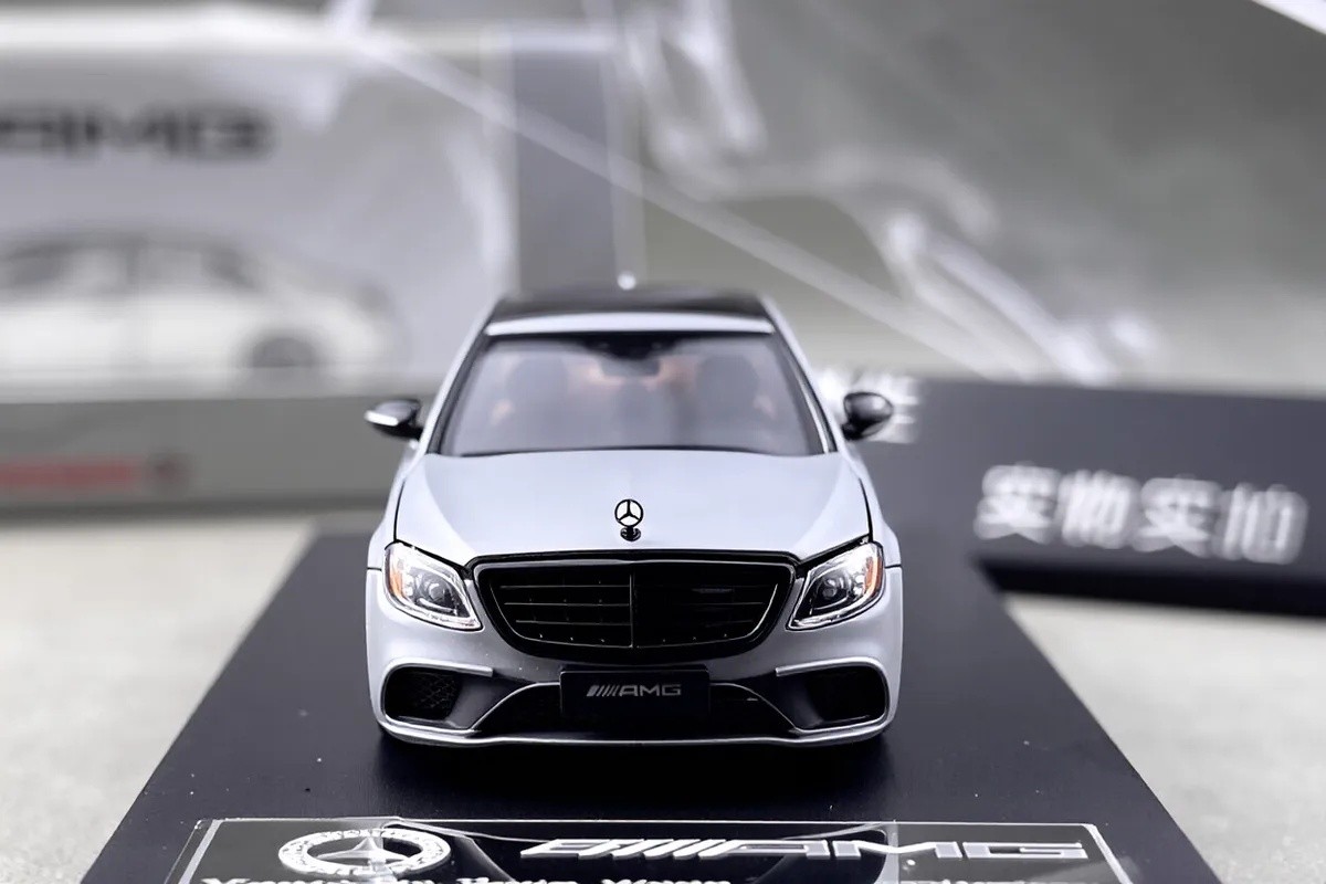 RM 1:64 Silver S63 W222 V12 VIP Luxury Sedan Sport Model Diecast Metal Car