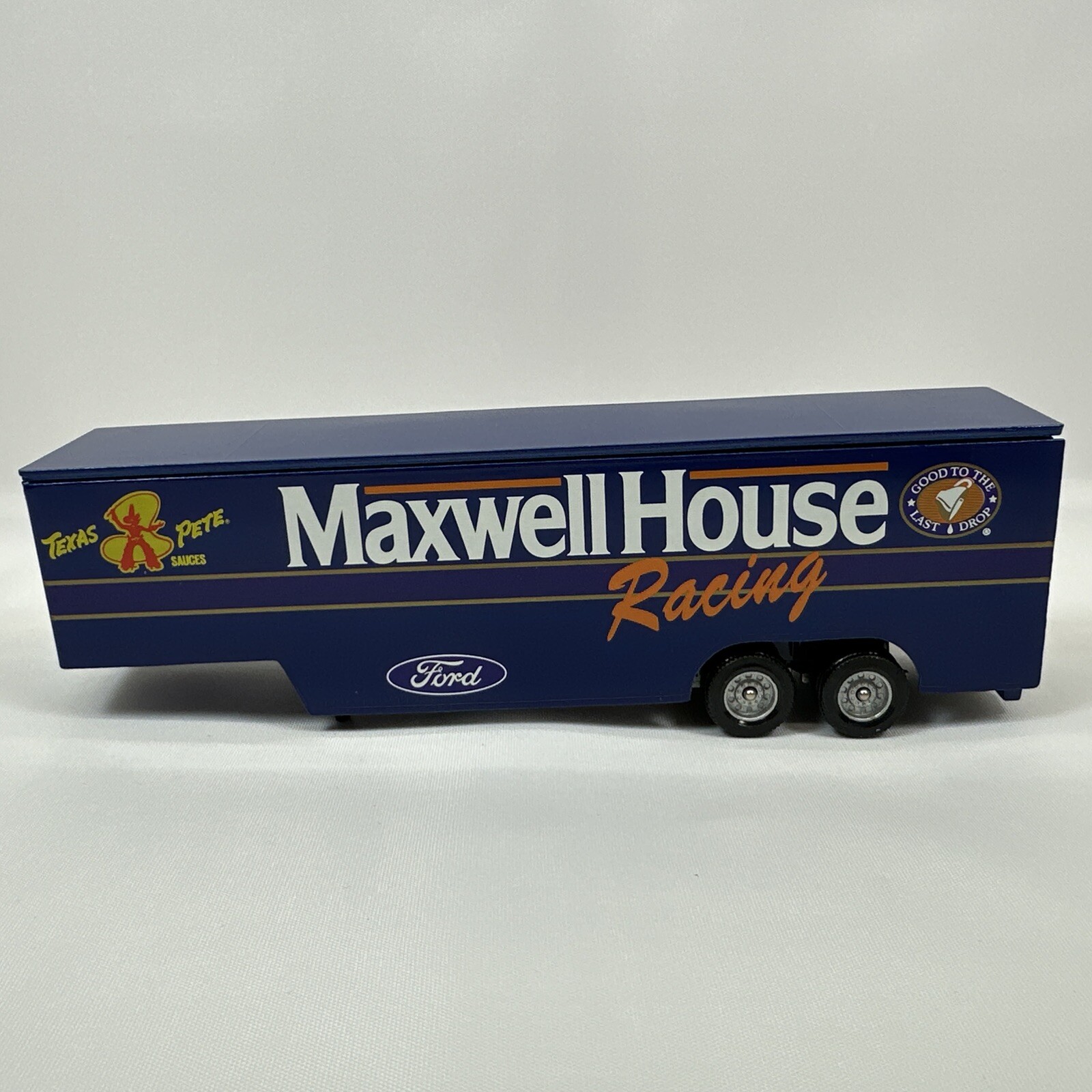 Winross Diecast Tractor Trailer Semi – American Racing Scene 12 Sterling Martin