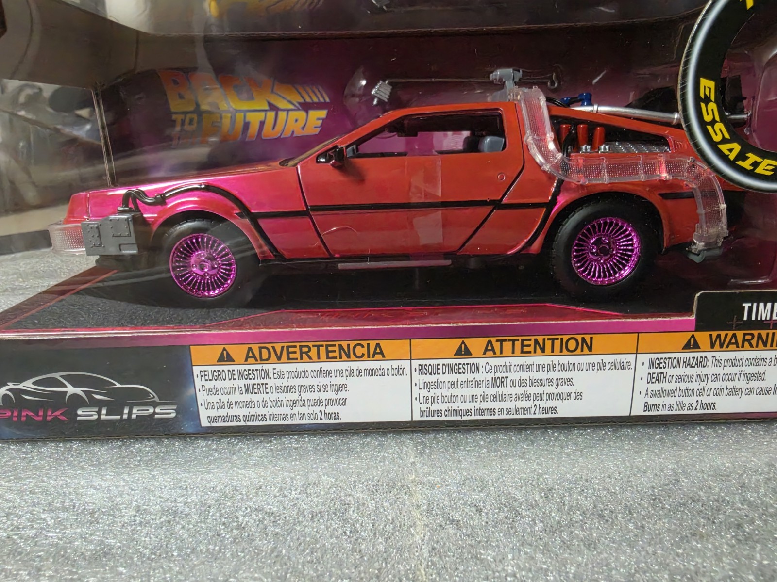NEW Jada Pink Slips Back to the Future DeLorean Time Machine PINK CHASE 1/24