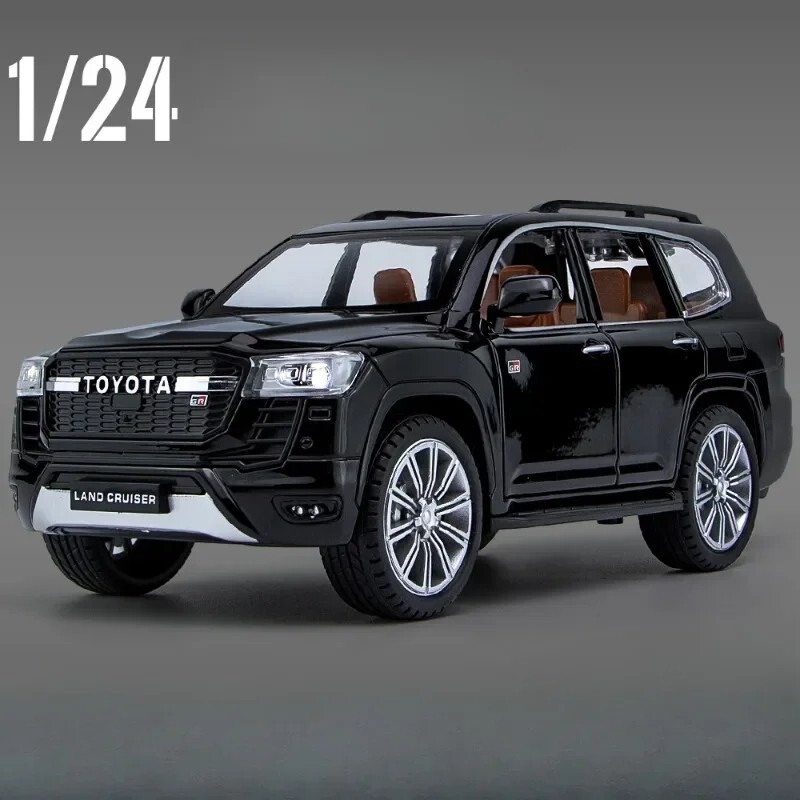 TOYOTA LAND CRUISER GT Model car Black 1:24 SUV