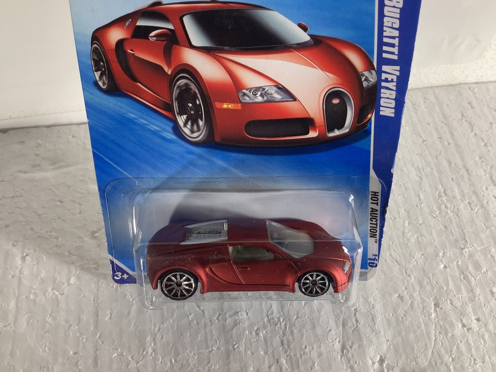 Hot Wheels Bugatti Veyron Red Metallic #160/240 Hot Auction 2010 Sealed RARE