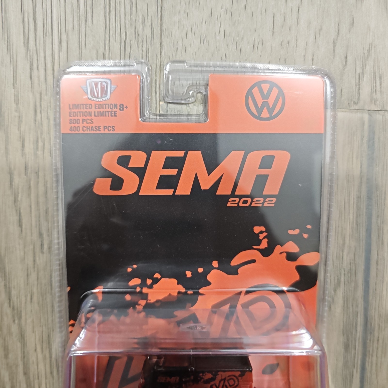M2 Machines 2022 SEMA Exclusive 1960 Volkswagen Type 2 Pickup FL10 400 CHASE PCS
