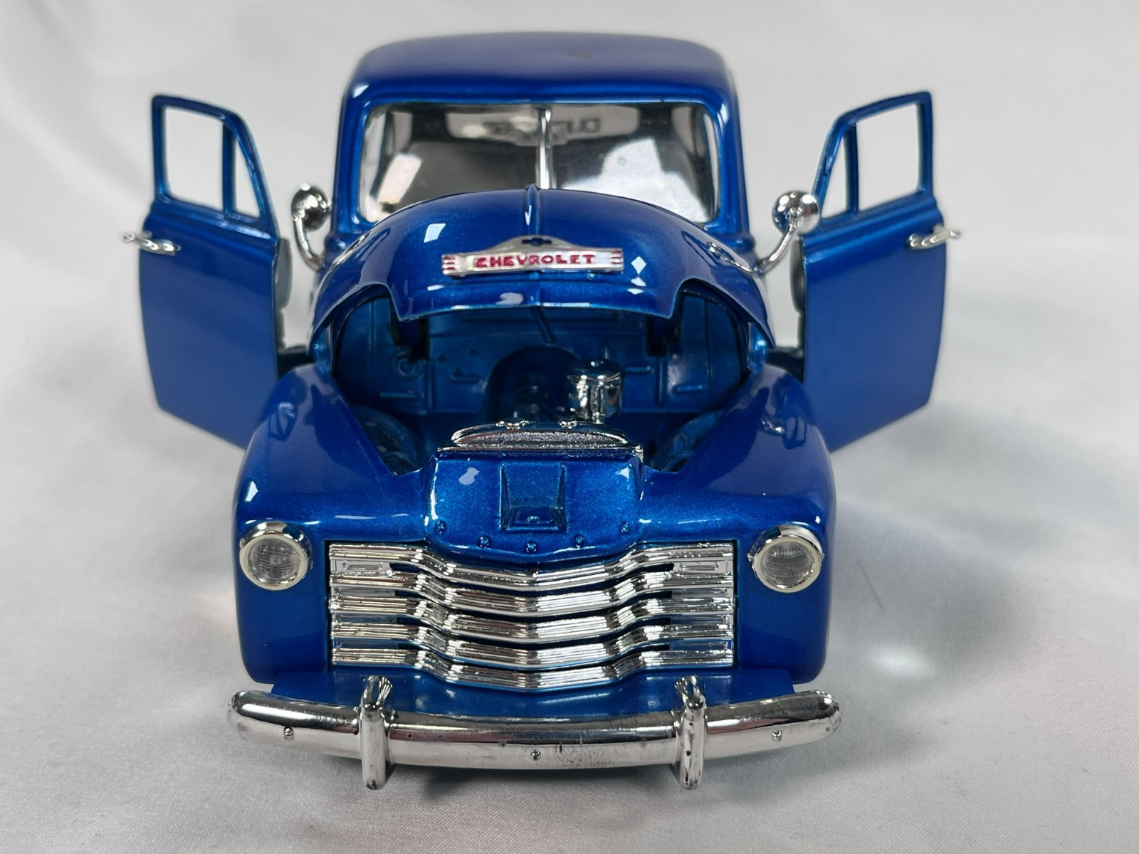 Jada Toys Dub City Old Skool 1951 Chevy Pickup Truck 1:24 Diecast Blue