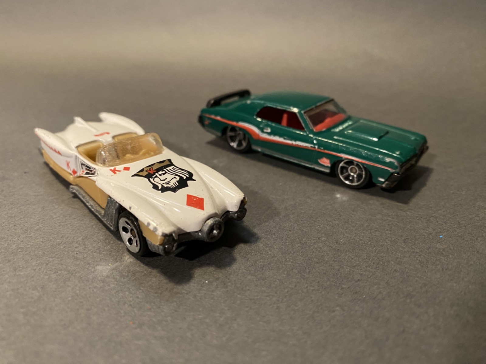 Lot of 8 Diecast 1:64 Cars – Various Makes and Models Loose