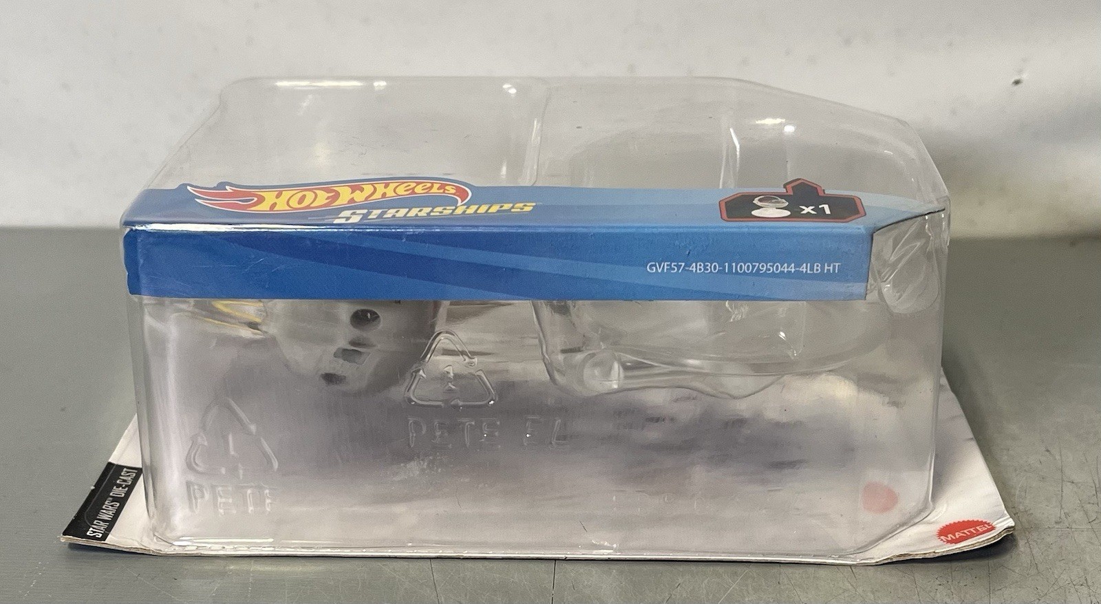 Hot Wheels STAR WARS The Mandalorian The Child (Baby Yoda) Hover Pram ~NEW