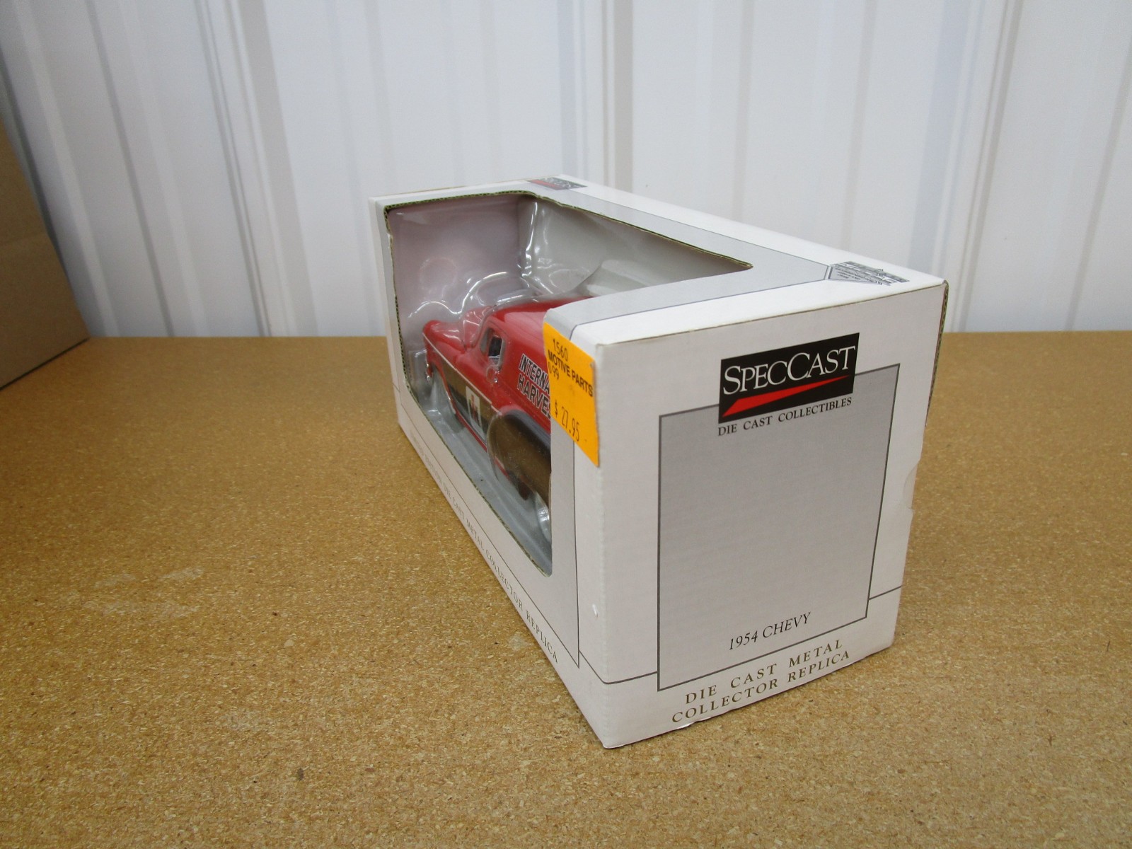 1954 Chevrolet Panel wagon SPECCAST 1/24 IH International car diecast box Z