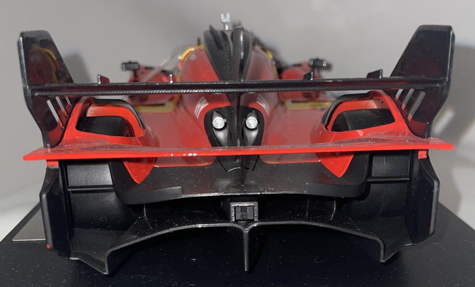 Bburago 1:18 Scale Die Cast Model FERRARI 499P # 51