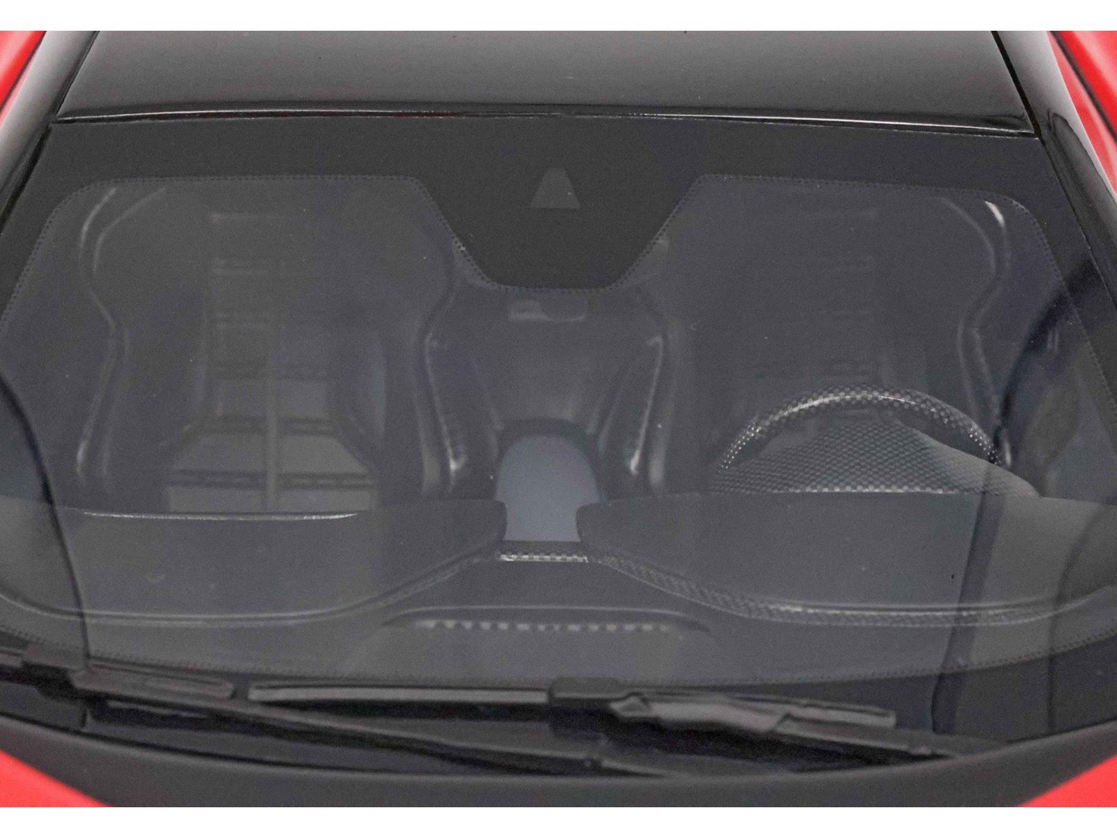 FERRARI 12CILINDRI ROSSO CORSA RED & DISPLAY CASE 1/18 MODEL CAR BY BBR P18248 A