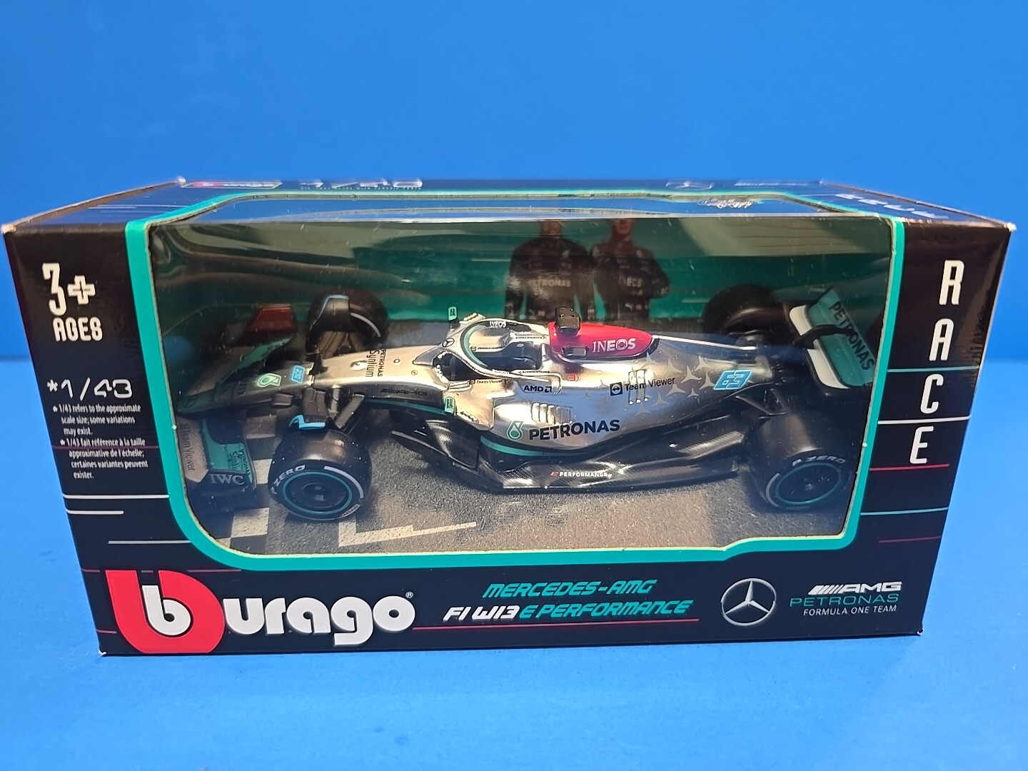 Burago 1:43 Petronas F1 Formula Mercedes AMG Lewis Hamilton and George Russell